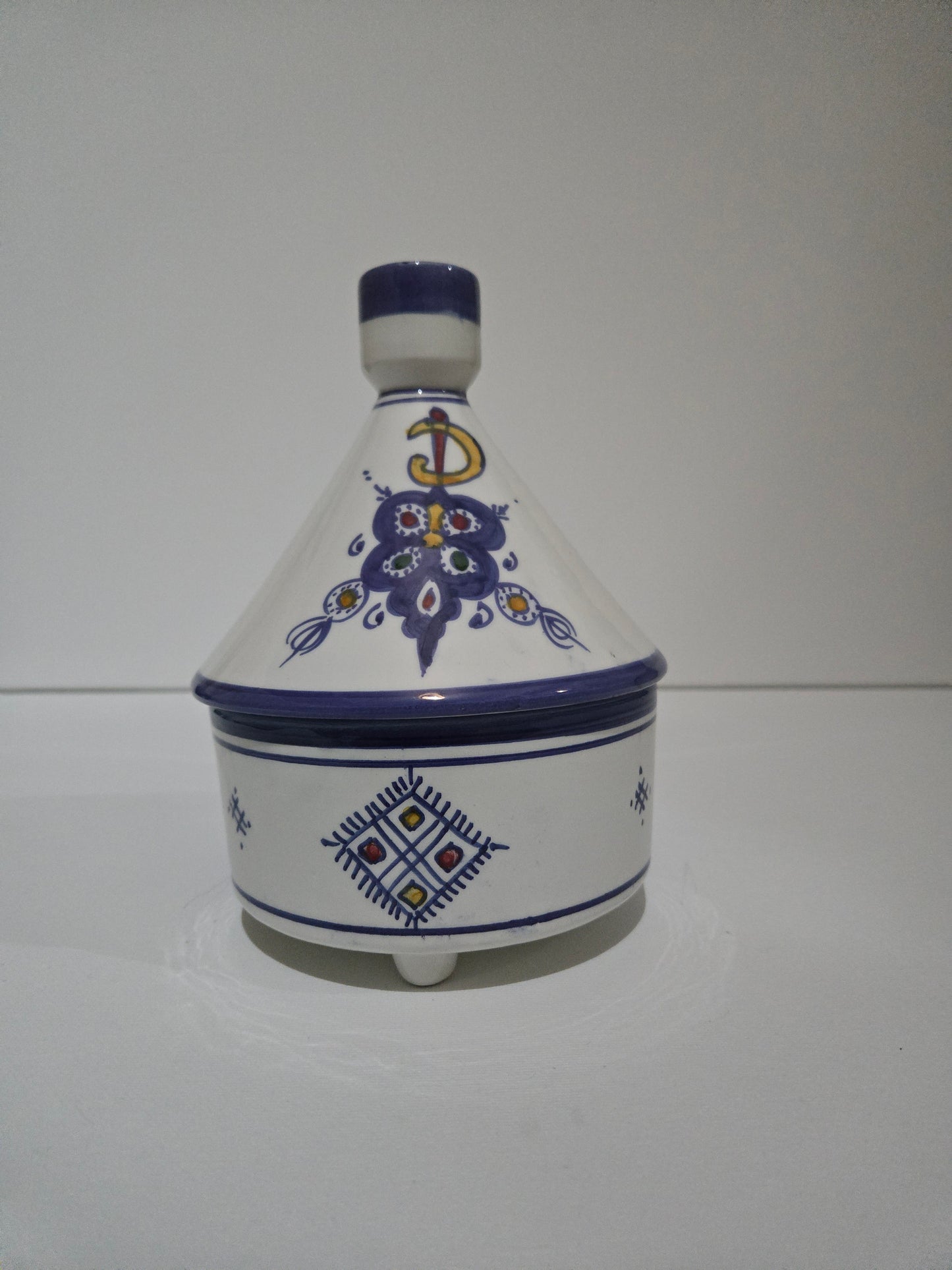 Handgefertigte Tajine-Box aus Keramik