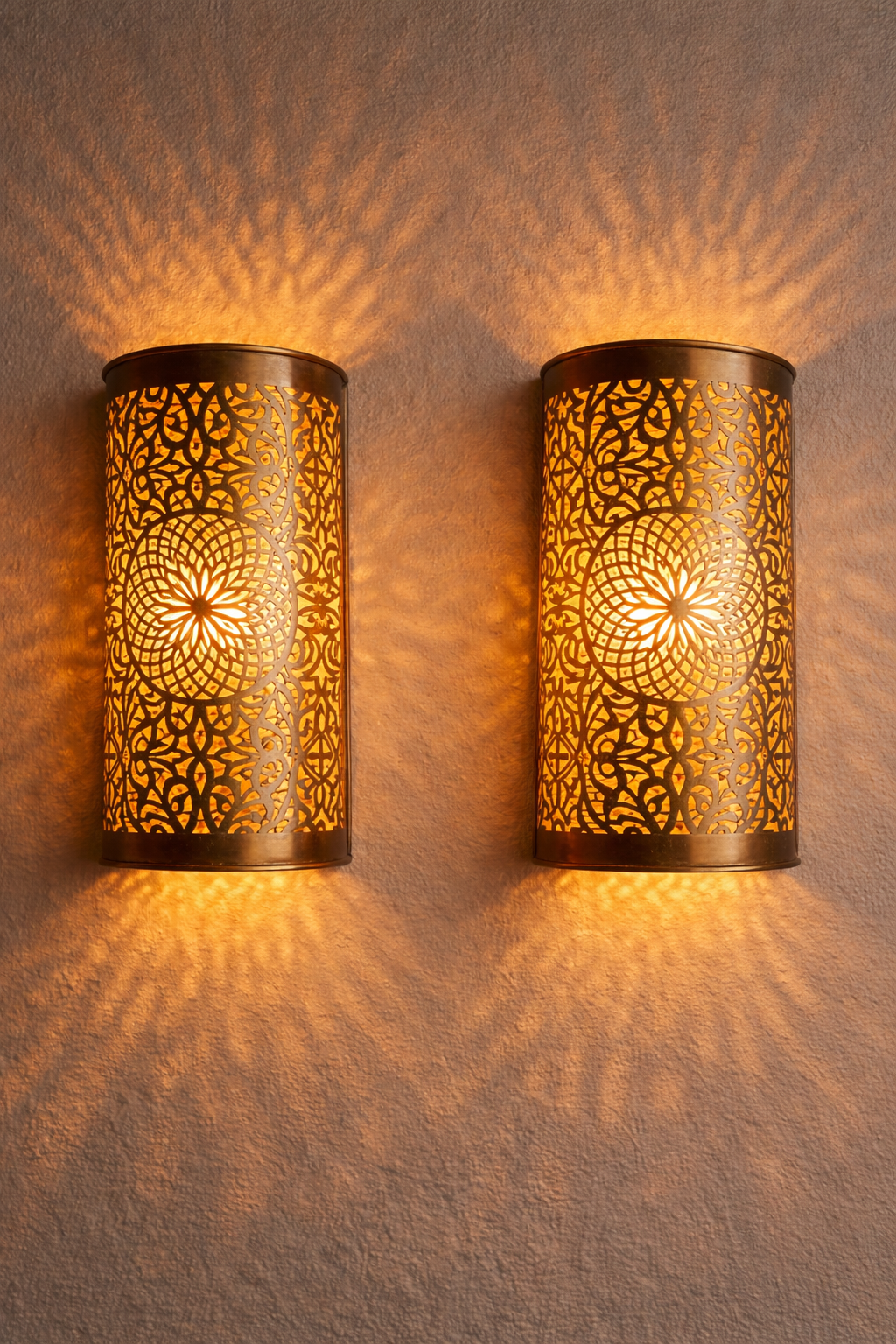 Handgefertigte Marokkanische Messing Wandleuchte – Orientalische Messing Wandlampe – Limitierte Edition (Nur 2 verfügbar)